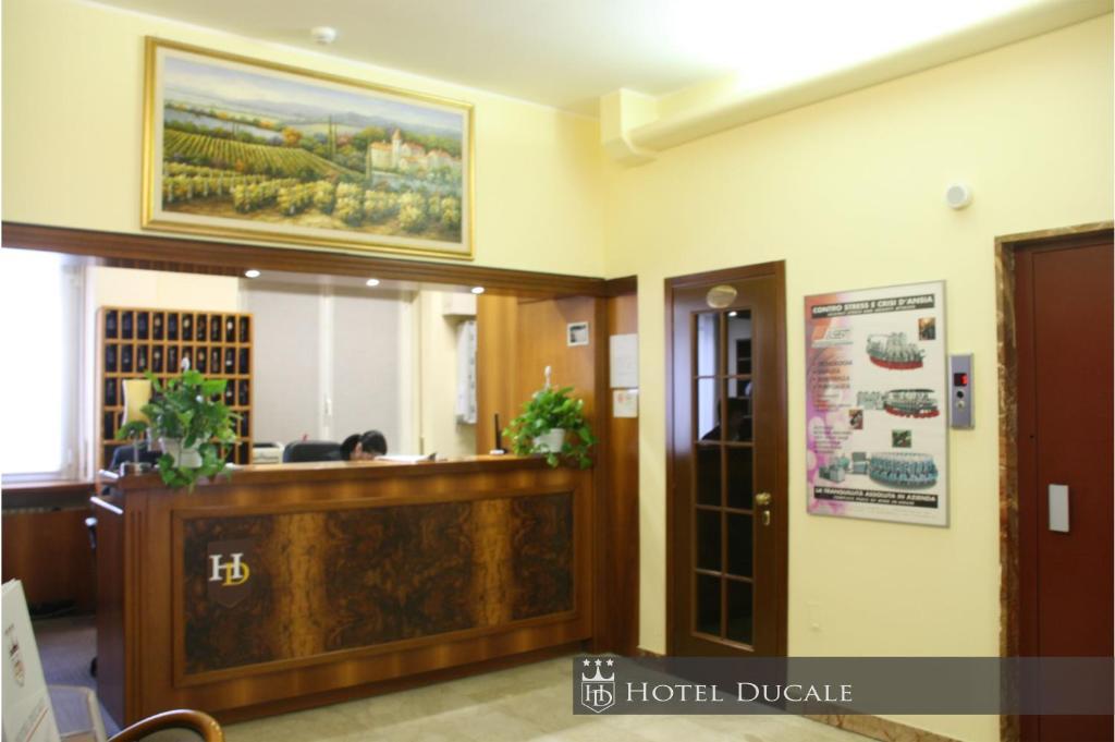 Hotel Ducale Vigevano Quarto foto